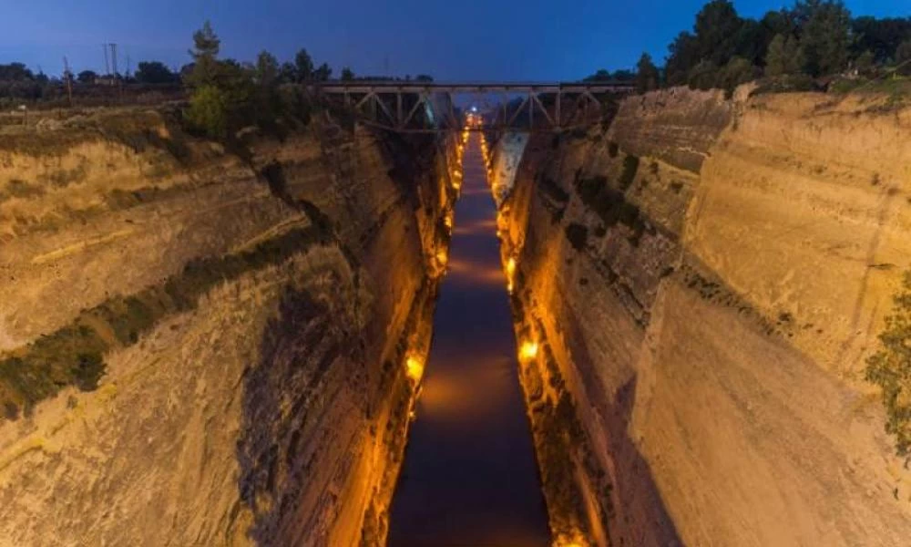 Καινούργια τραγωδία στον Ισθμό της Κορίνθου - Νεκρός ο 14χρονος που έπεσε στην διώρυγα